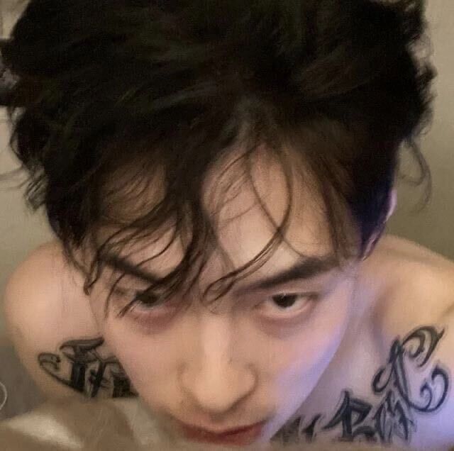  39693682  Stasiik, 20 ,    Ch'ongju