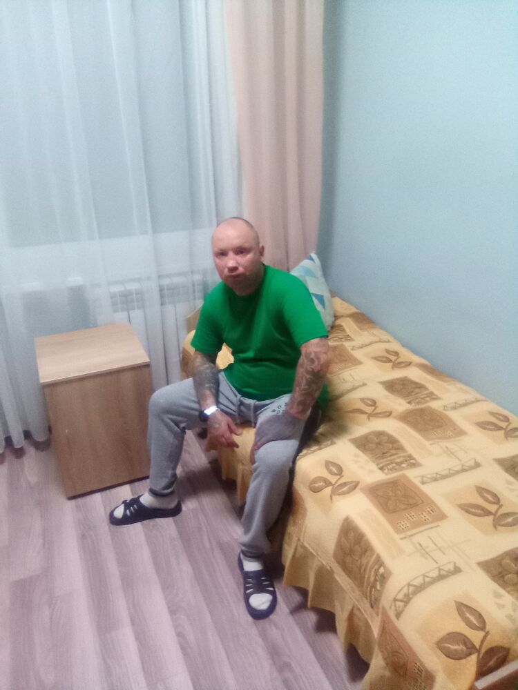  46746302  , 39 ,    