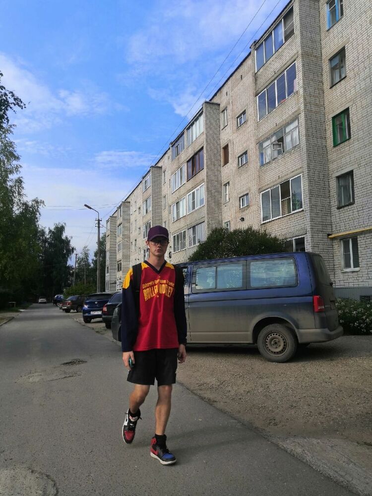  36240862  , 27 ,    