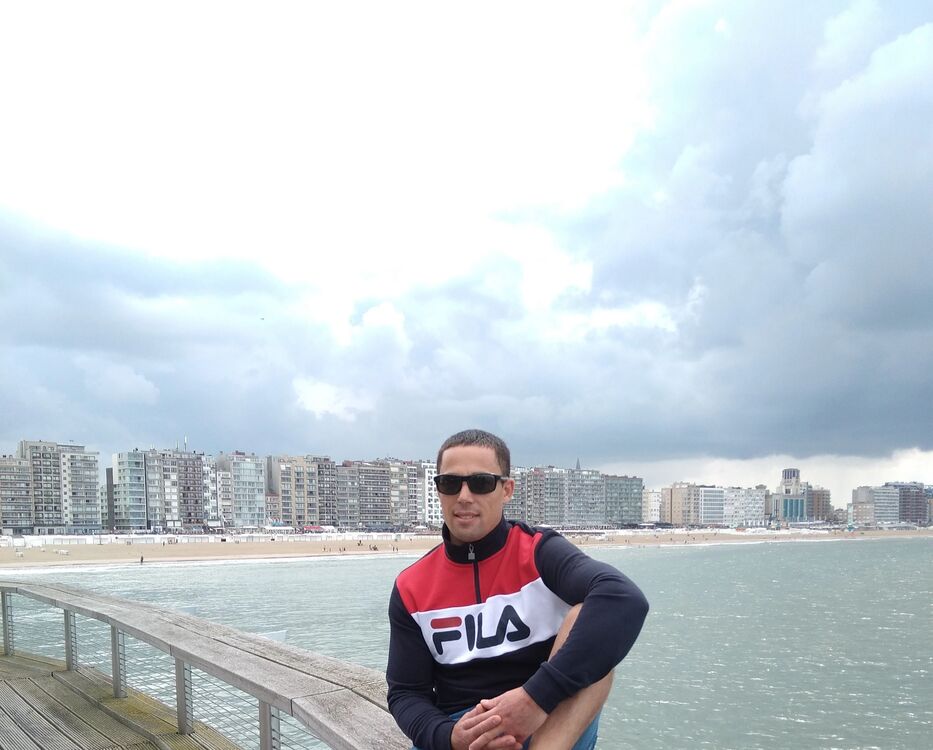  Bielsko-Biala,   Yurii, 40 ,   ,   