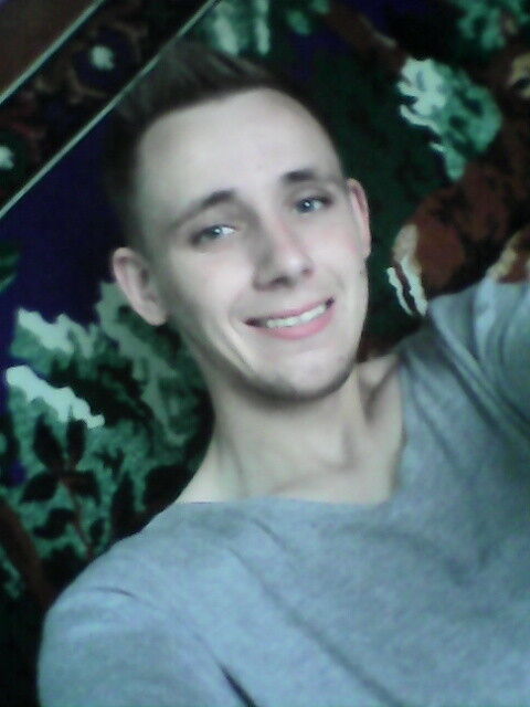  12725172  Ruslan, 28 ,    