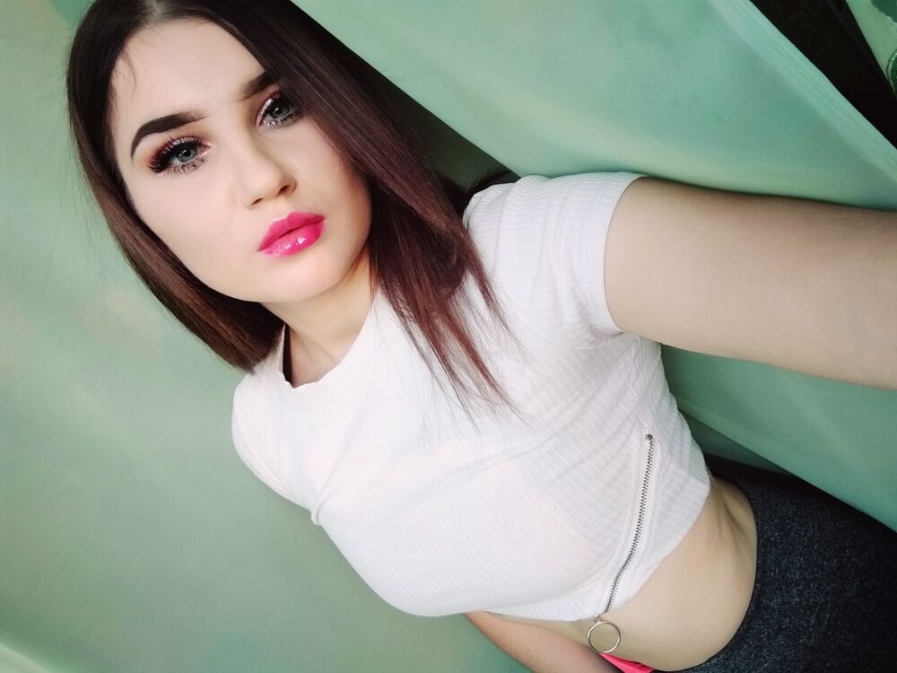  25007272  , 22 ,    