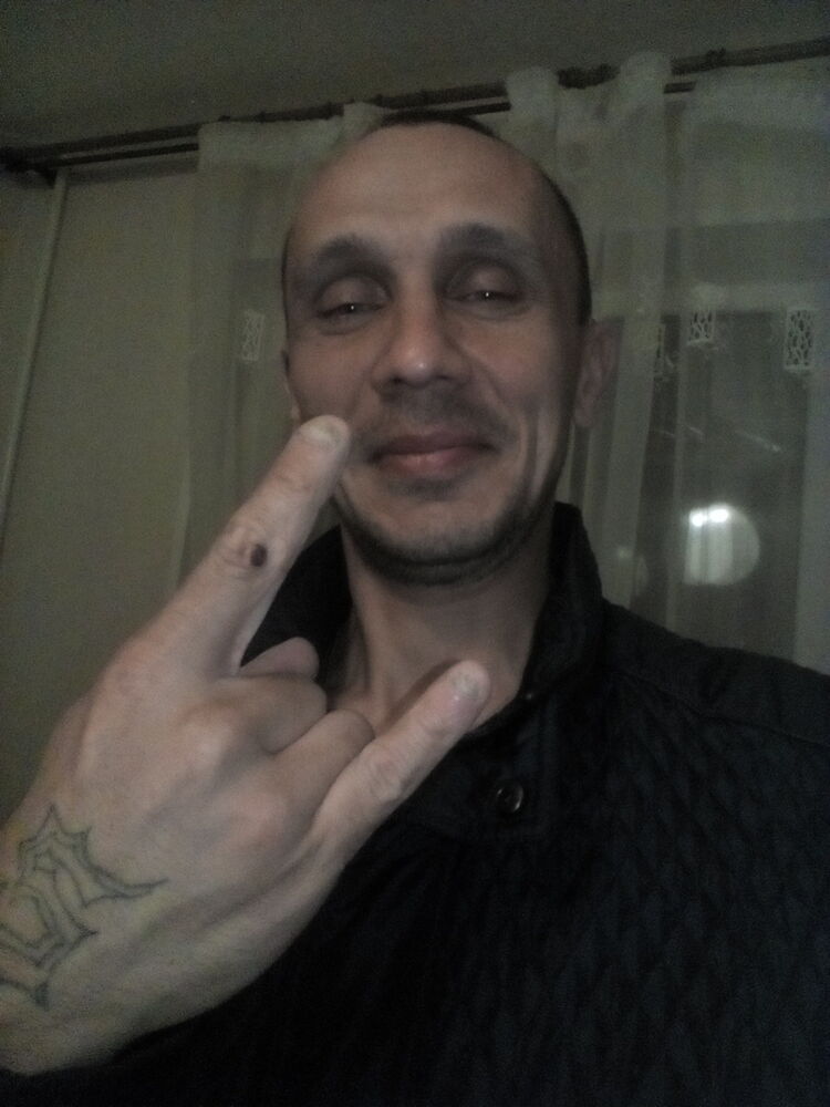  9488812  , 47 ,     