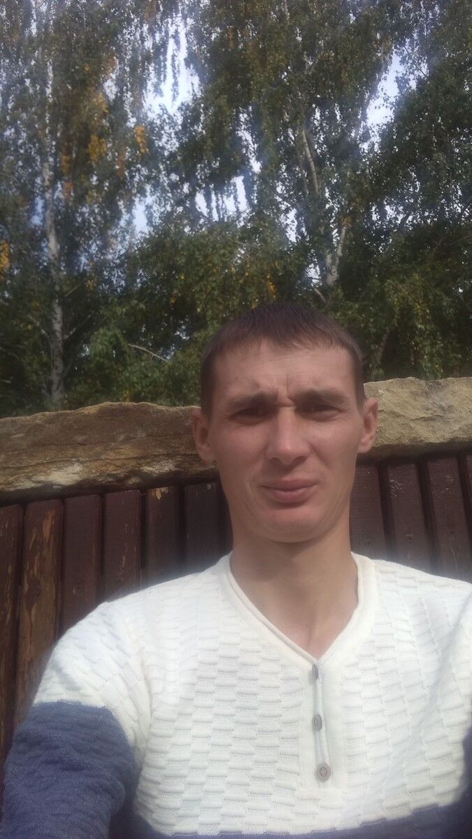  13823932  Aleksei, 39 ,    