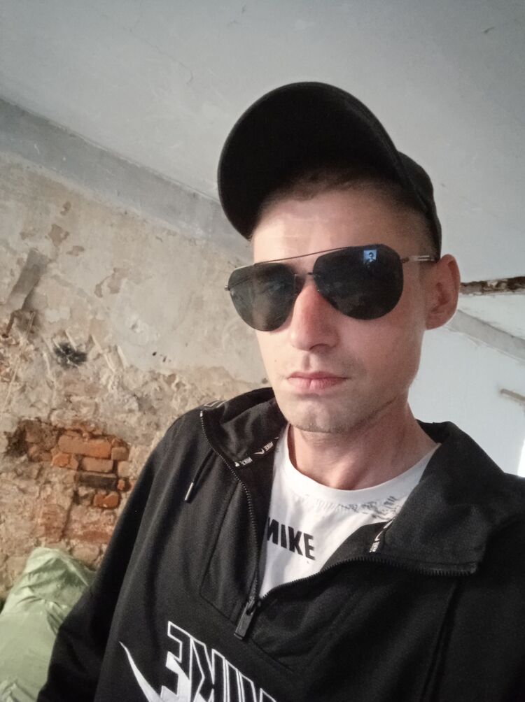  45883102  , 31 ,    
