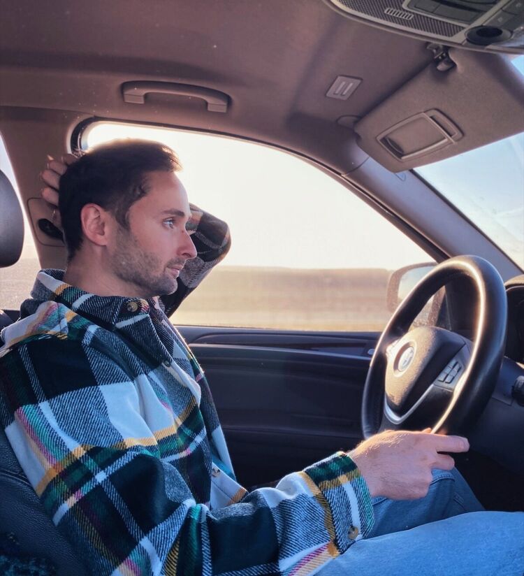  45118402  Oleg, 31 ,    