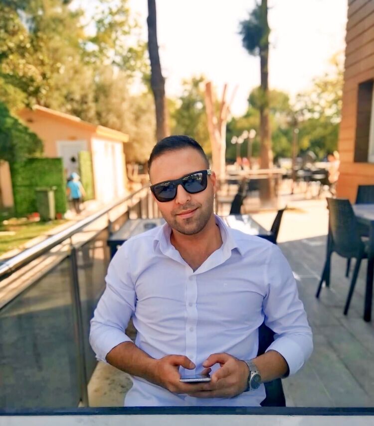  Cesme,   Oguz, 32 ,   ,   , c , 