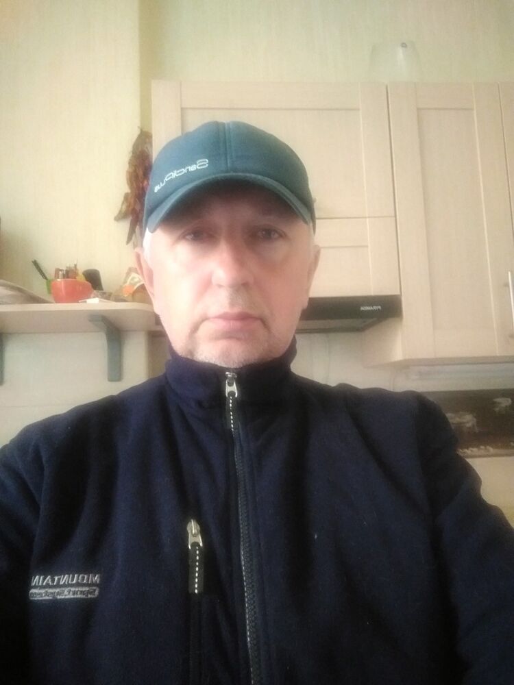  15956942  Oleg, 48 ,    