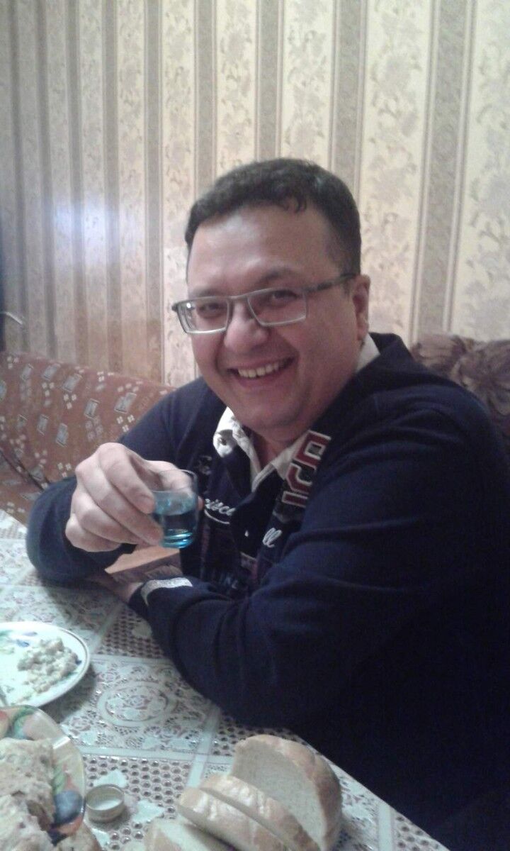  -,   , 52 ,   