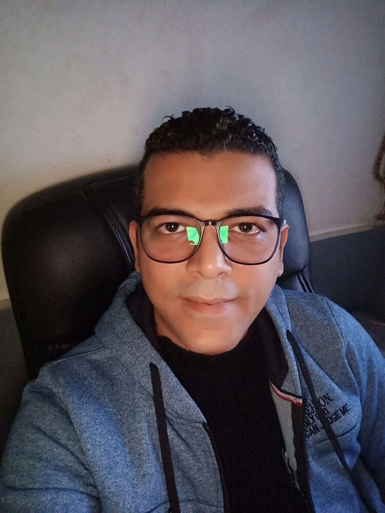  31795362  , 42 ,    Al Jizah