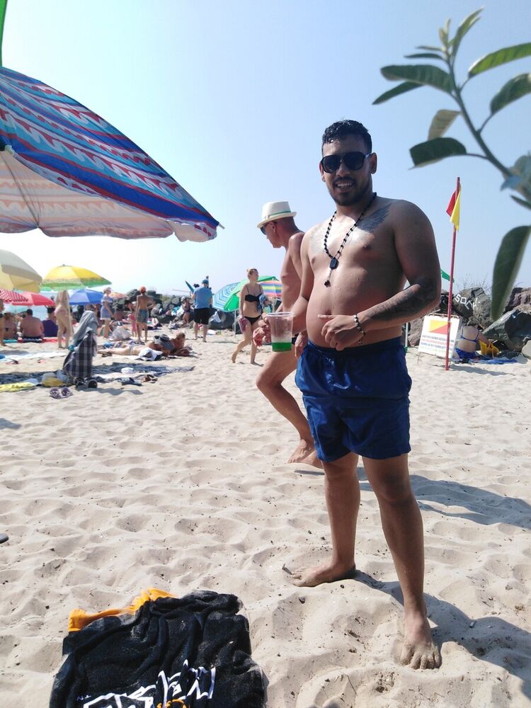 19919022  , 30 ,    