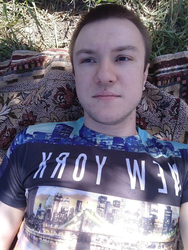  ,   SadWriter, 29 ,     , c 