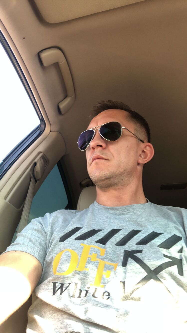  53382812  Alex, 41 ,    