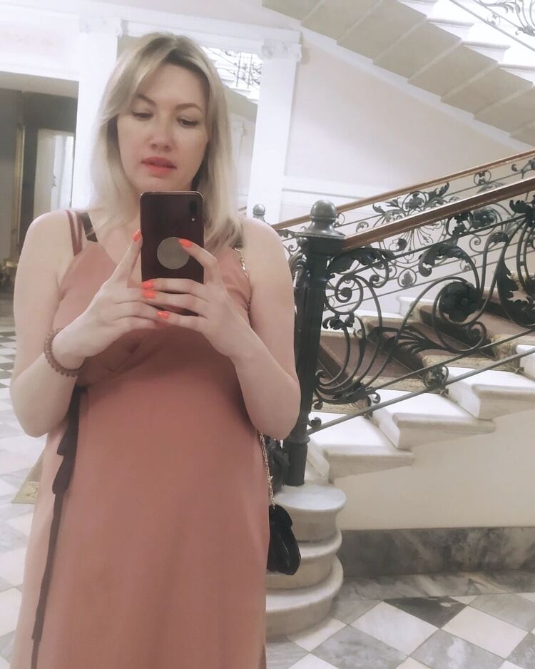  30566082  Anna, 36 ,    -