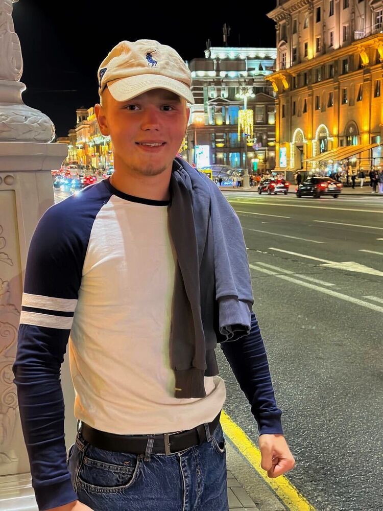 ���� 38115272 ����� ������, 21 ���, ���� ���������� � ������