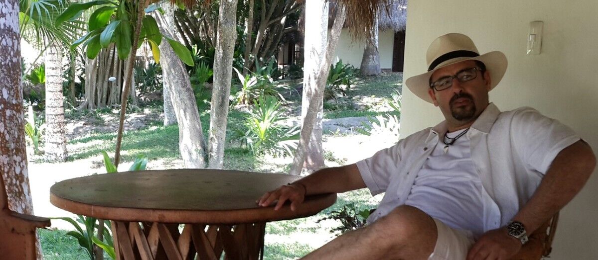  ,   Mehdi, 52 ,     , c 
