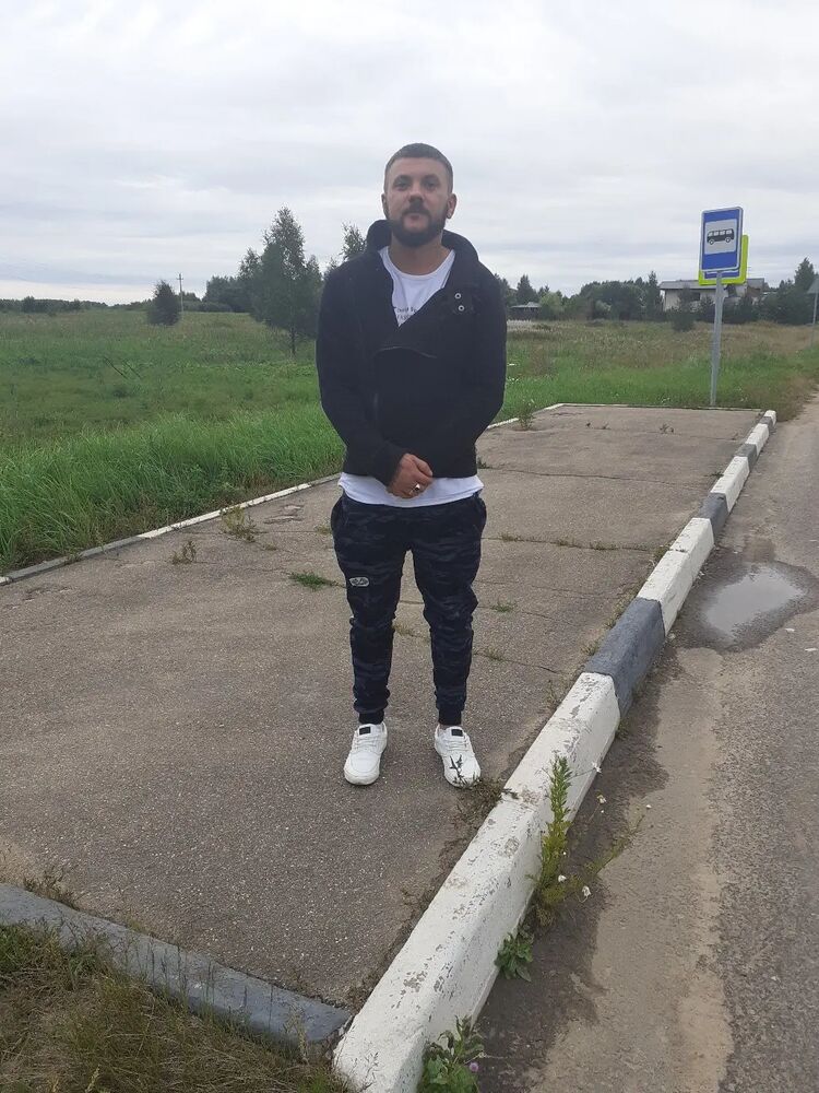  32076882  , 35 ,     