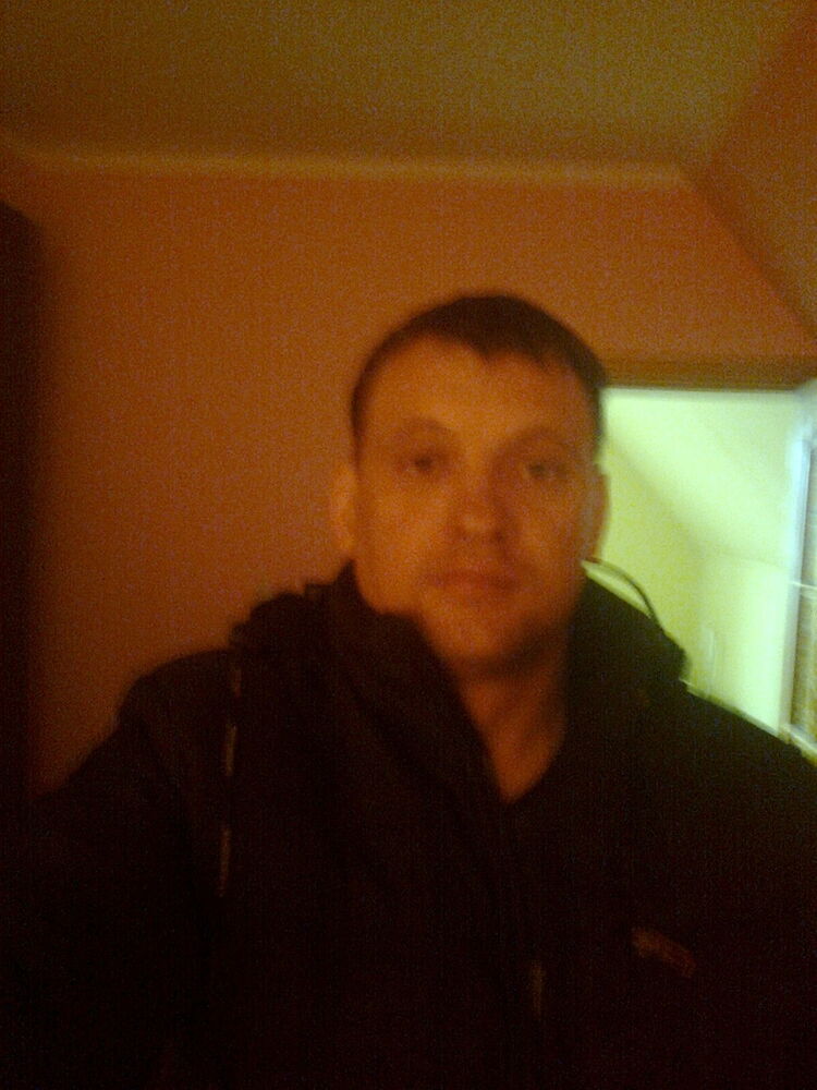  ,   Sergejus, 46 ,     , c 