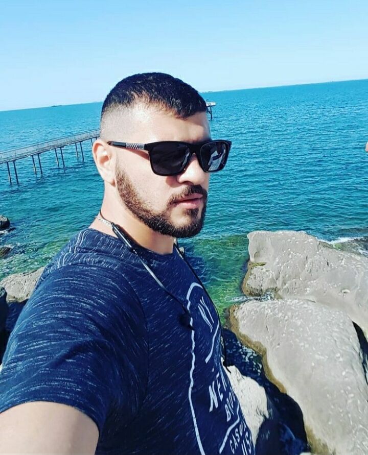  38950162  , 34 ,    