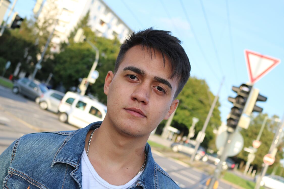  51066642  , 41 ,    
