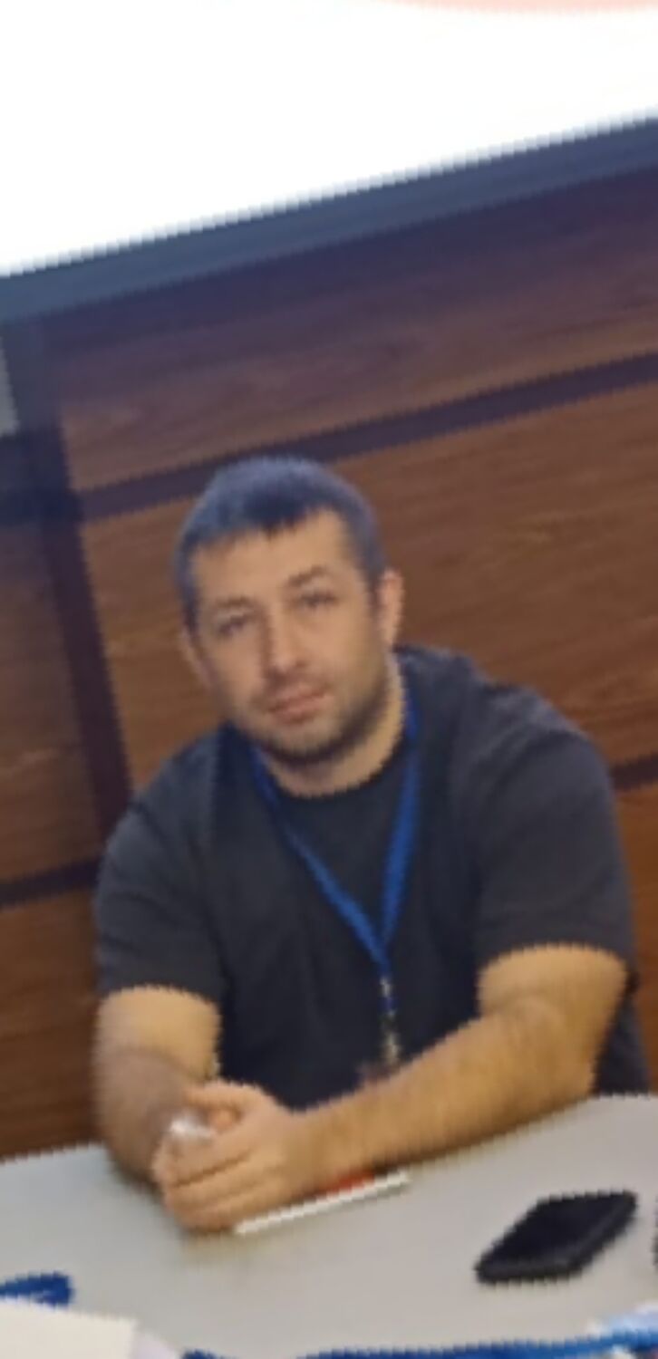  48935882  , 35 ,    