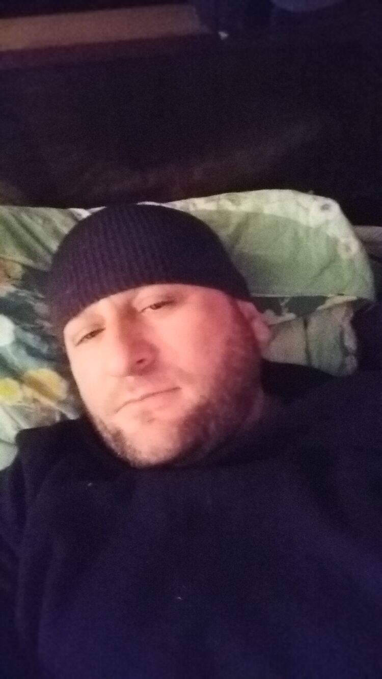  -,   , 44 ,     