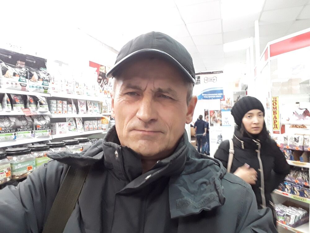  15937642  Anatolij, 58 ,    