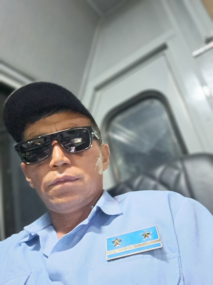 ,   Dau, 46 ,  