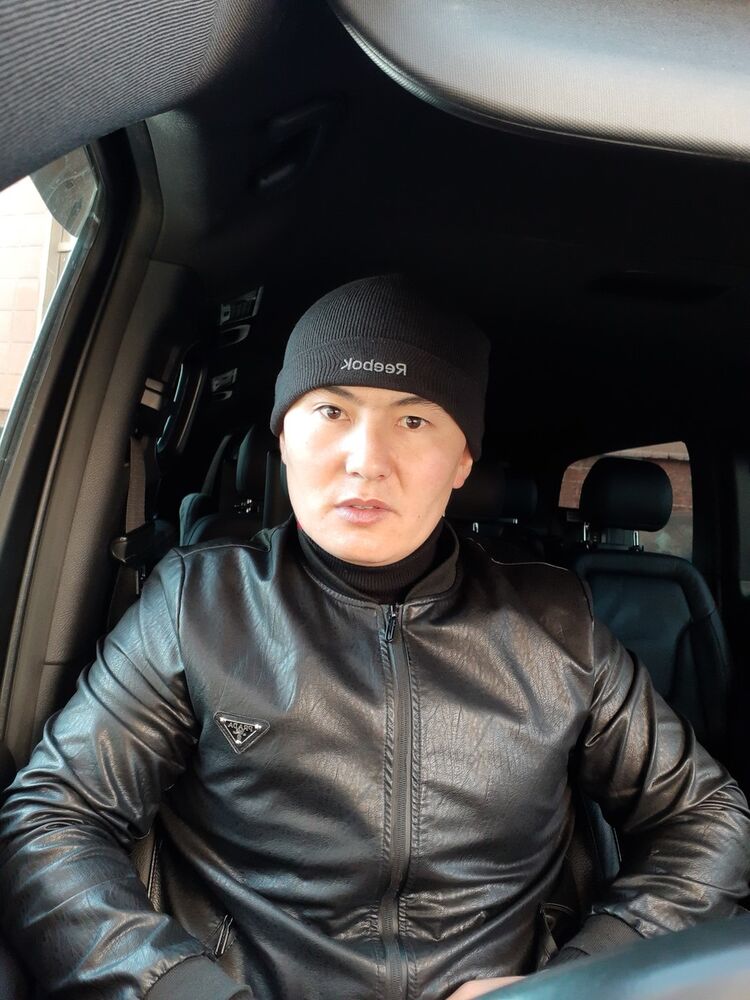 ���� 18813122 ������� ����, 34 ����, ���� ���������� � ������