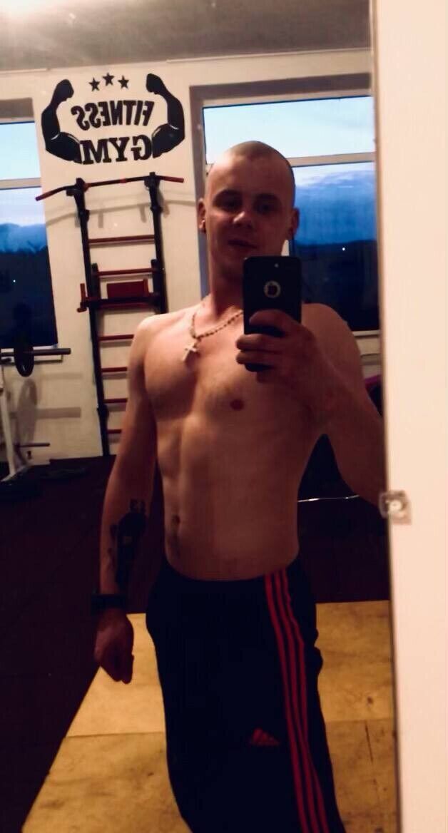  22102512  , 28 ,    