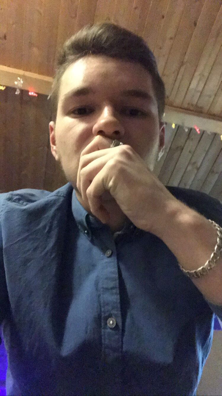  22739562  , 22 ,    -