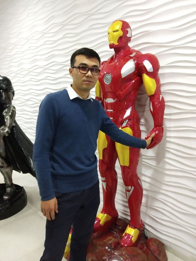  ,   Oybek, 33 ,   ,   , c 