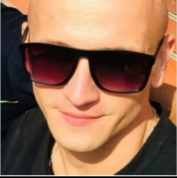  54326472  , 38 ,    -