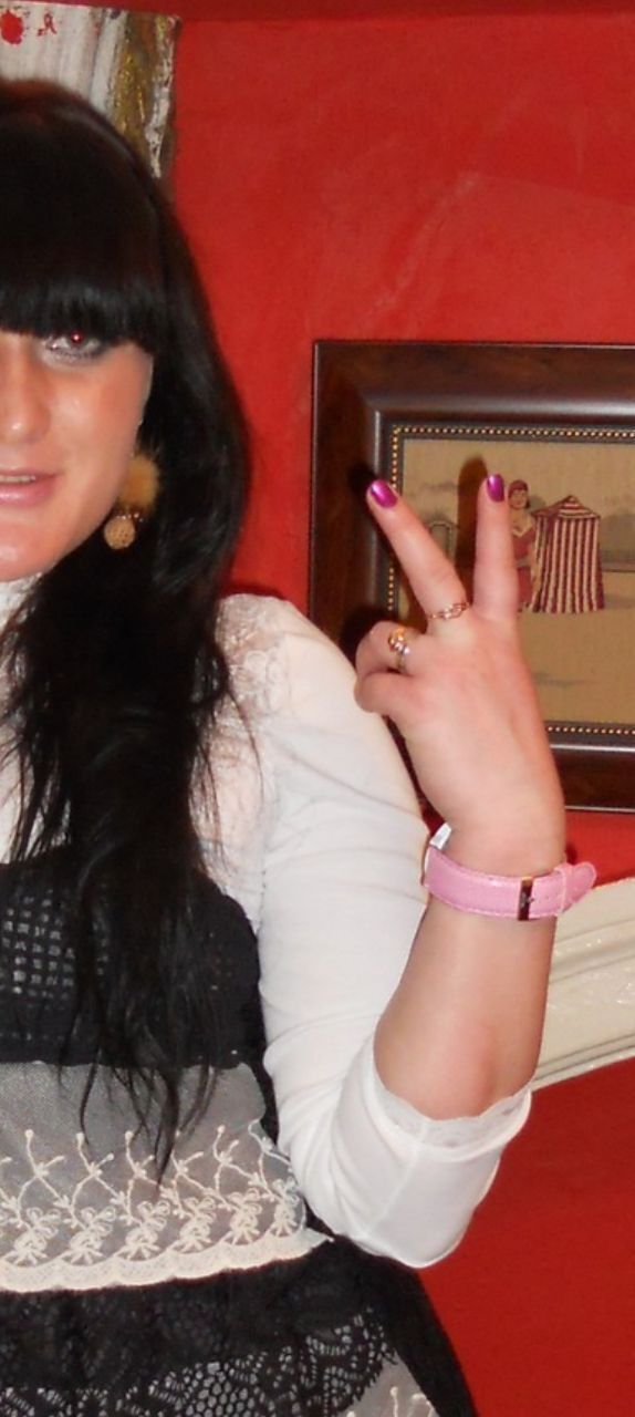  48913982  Mila, 36 ,    