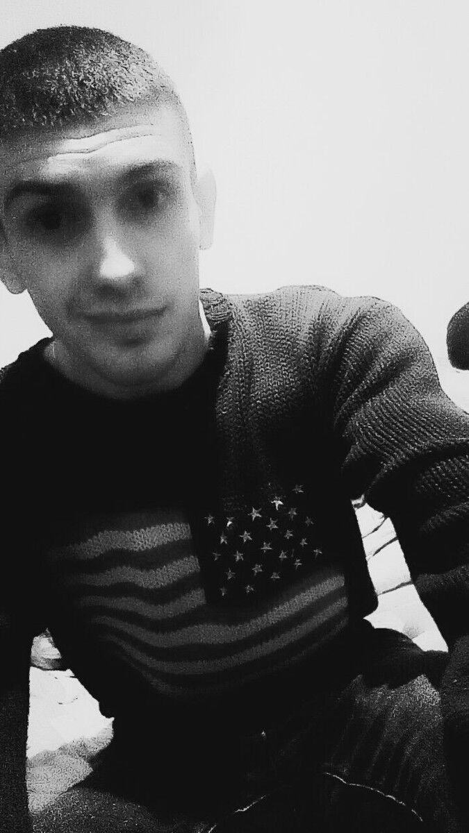  ,   Valentin, 28 ,   ,   , c 