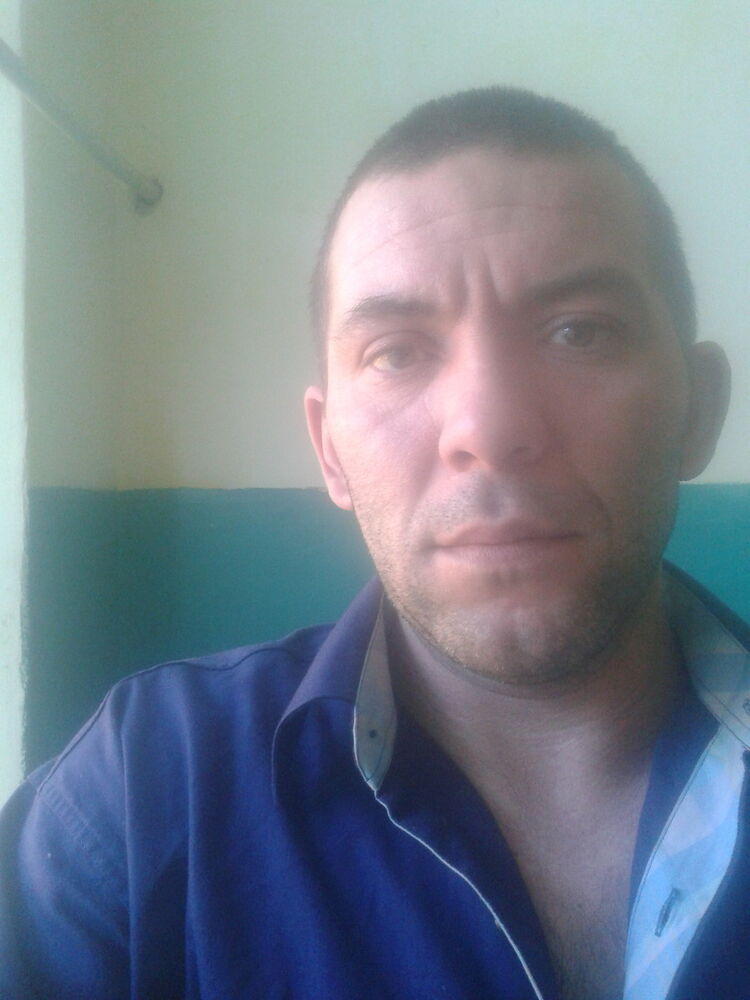  ,   Petia, 46 ,     , c 