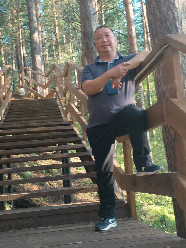  53487602  ARTUR, 36 ,    