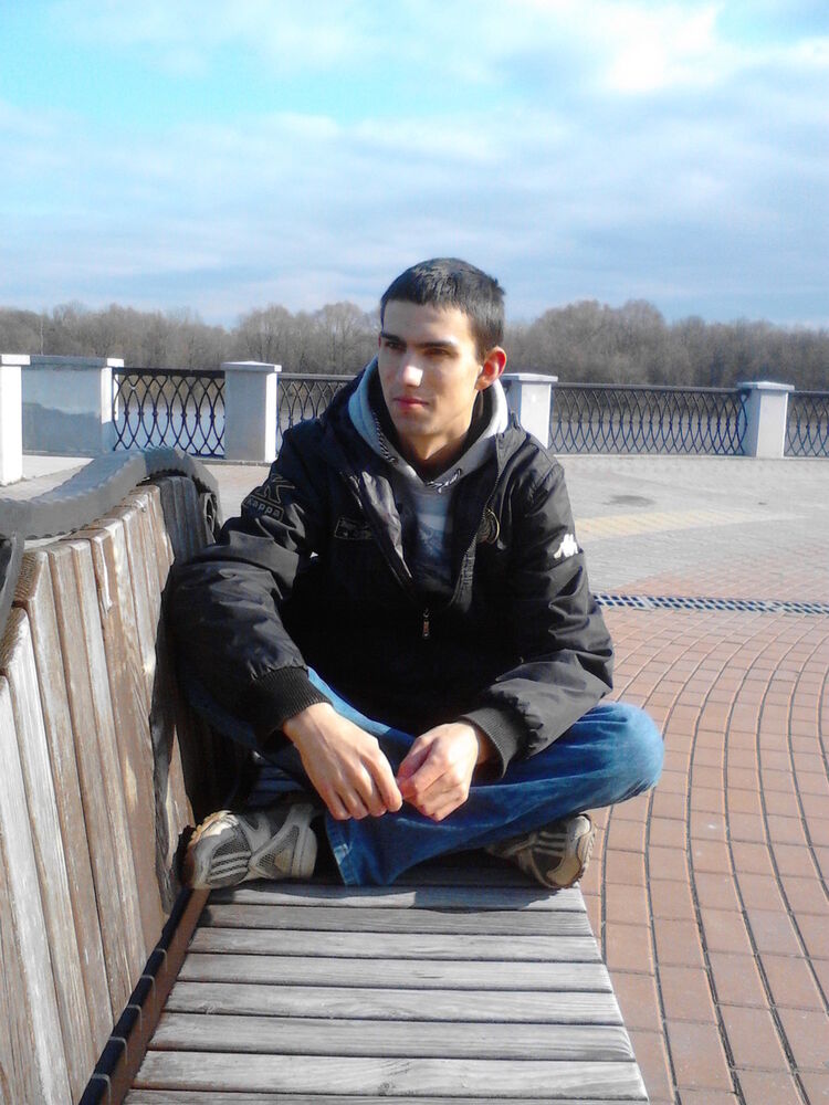  5832492  AvTor, 32 ,    