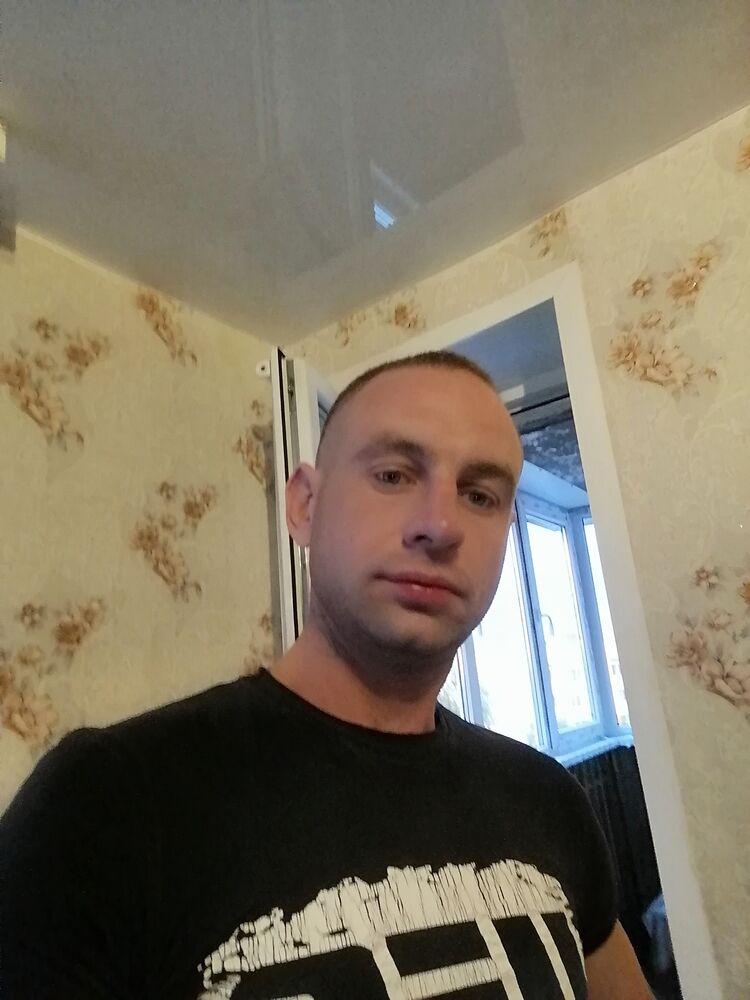  47609192  Andrey, 35 ,     