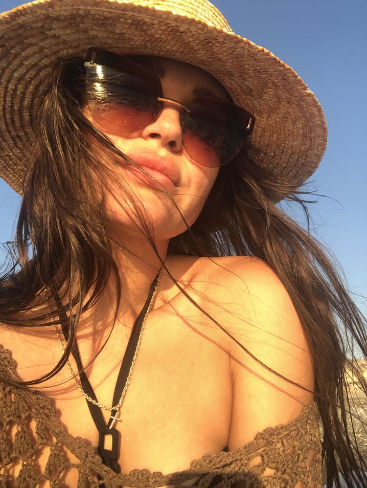  31953962  Tata, 35 ,    