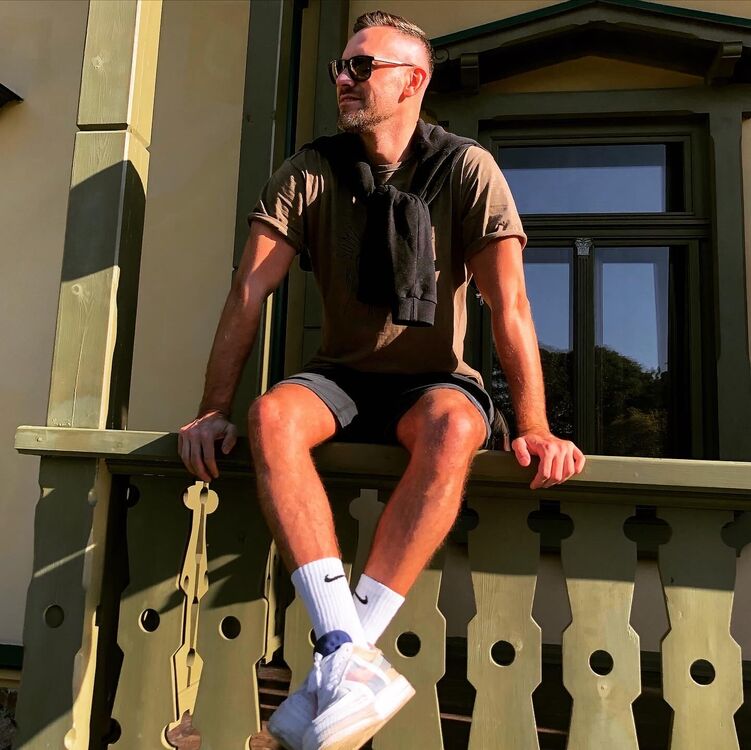 ���������� �����, ���� ������� Den, 40 ���, ������������ ��� ������, ����� � ���������, c�������� ���������