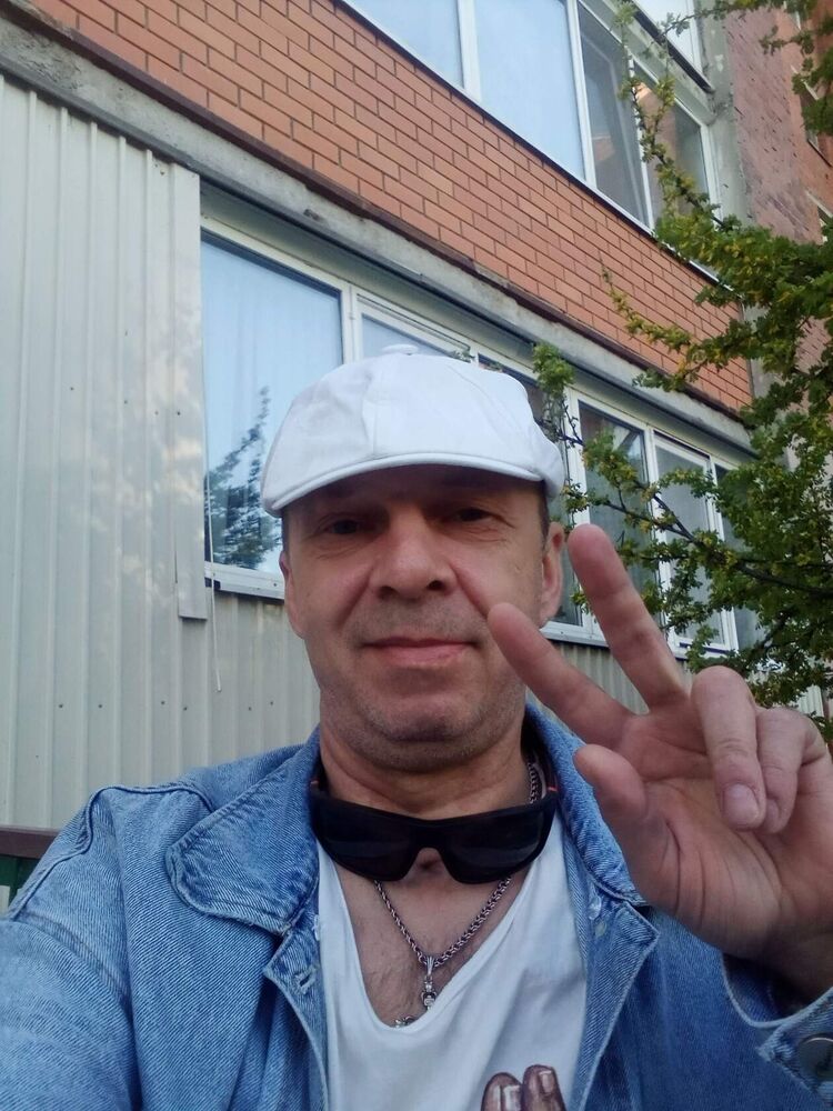  42488792  , 56 ,    