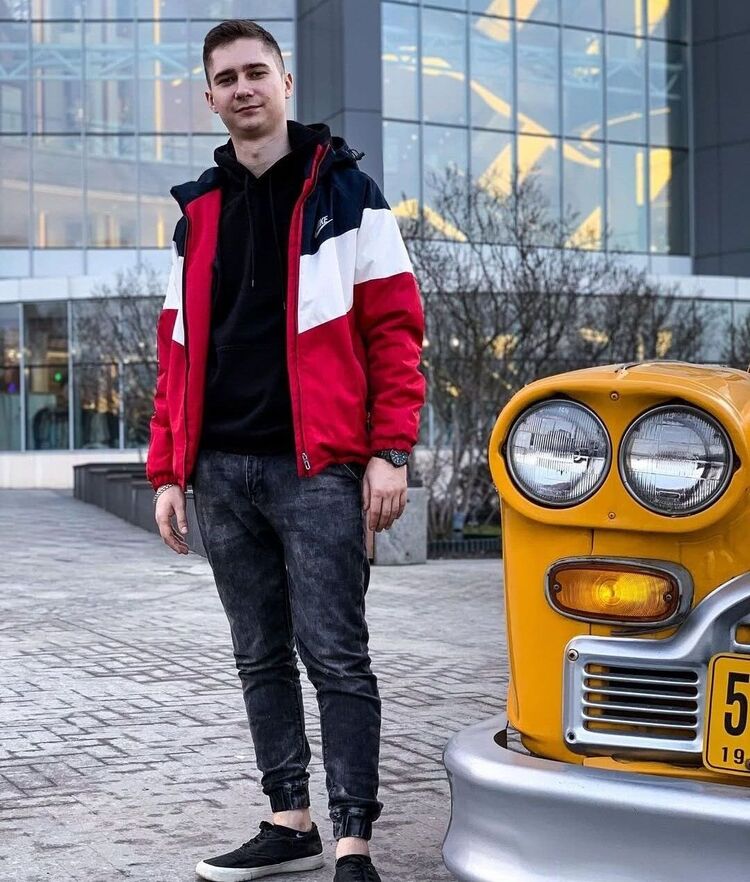  53583252  Dmitry, 28 ,    