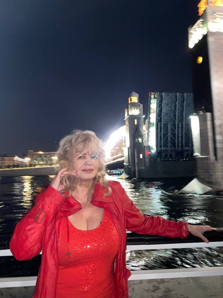  -,   Natalya, 60 ,   ,   