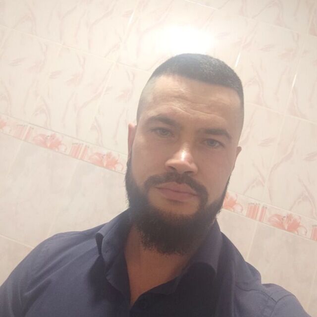  54208982  , 37 ,    -