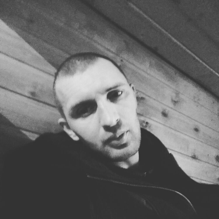  19107552  Denis volkov, 36 ,    