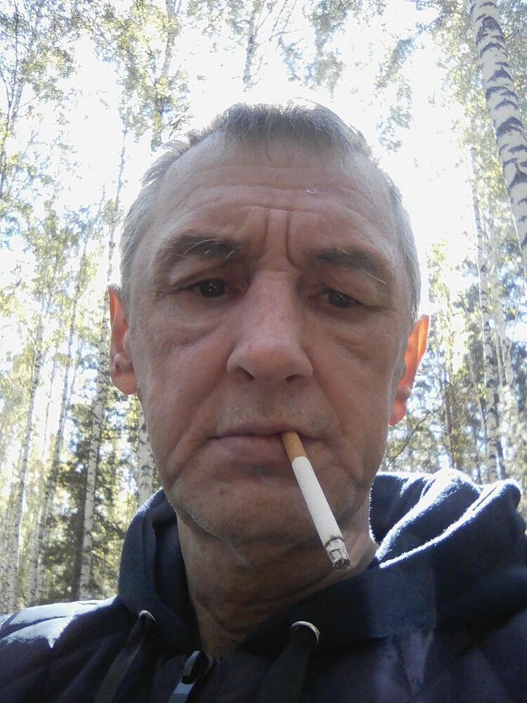  49294392  Igor, 60 ,    