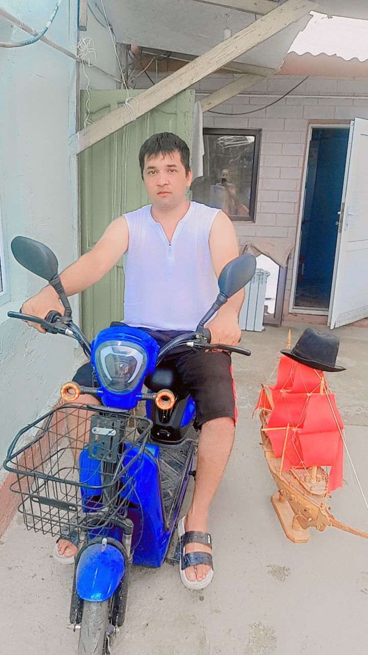  45384282  Raxmatillo, 32 ,    