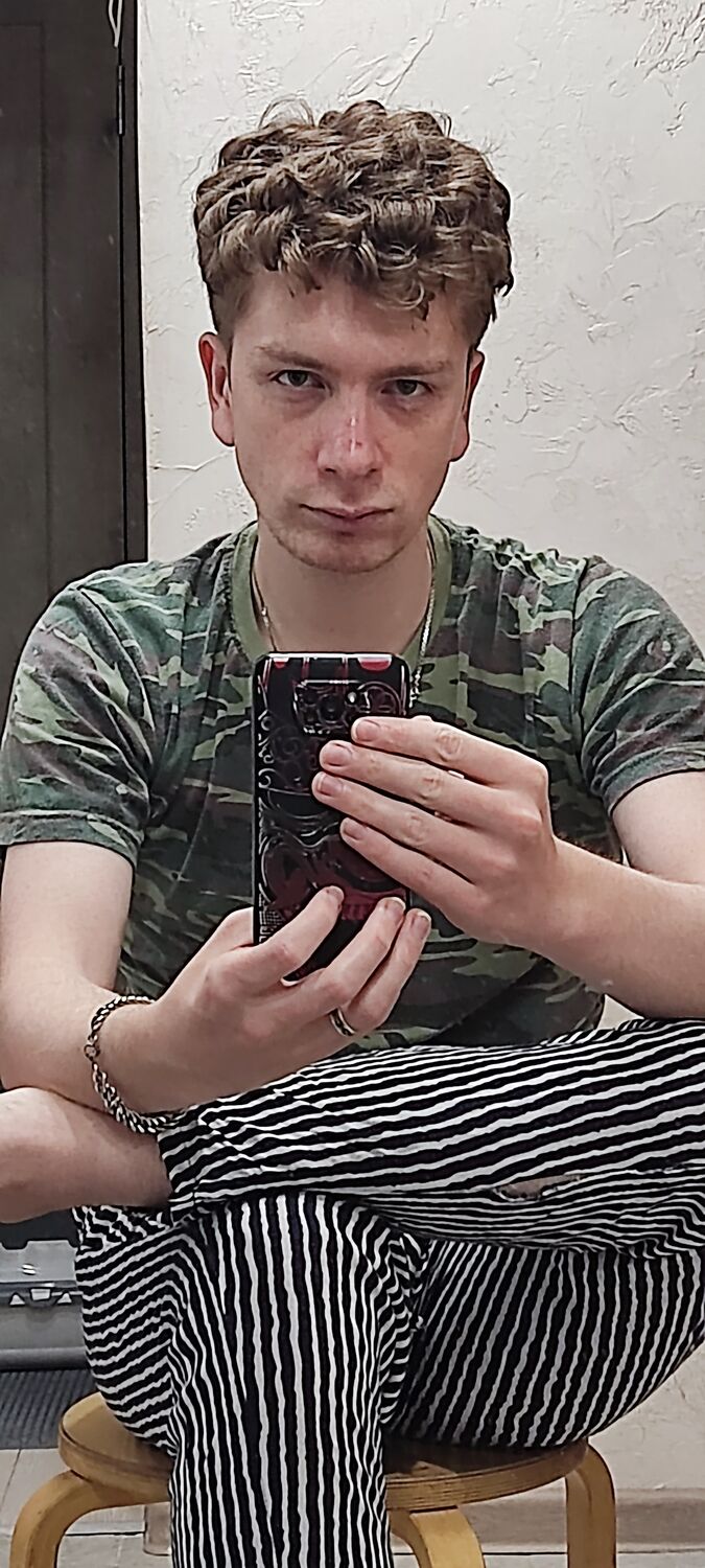  47555632  Andrey, 24 ,    