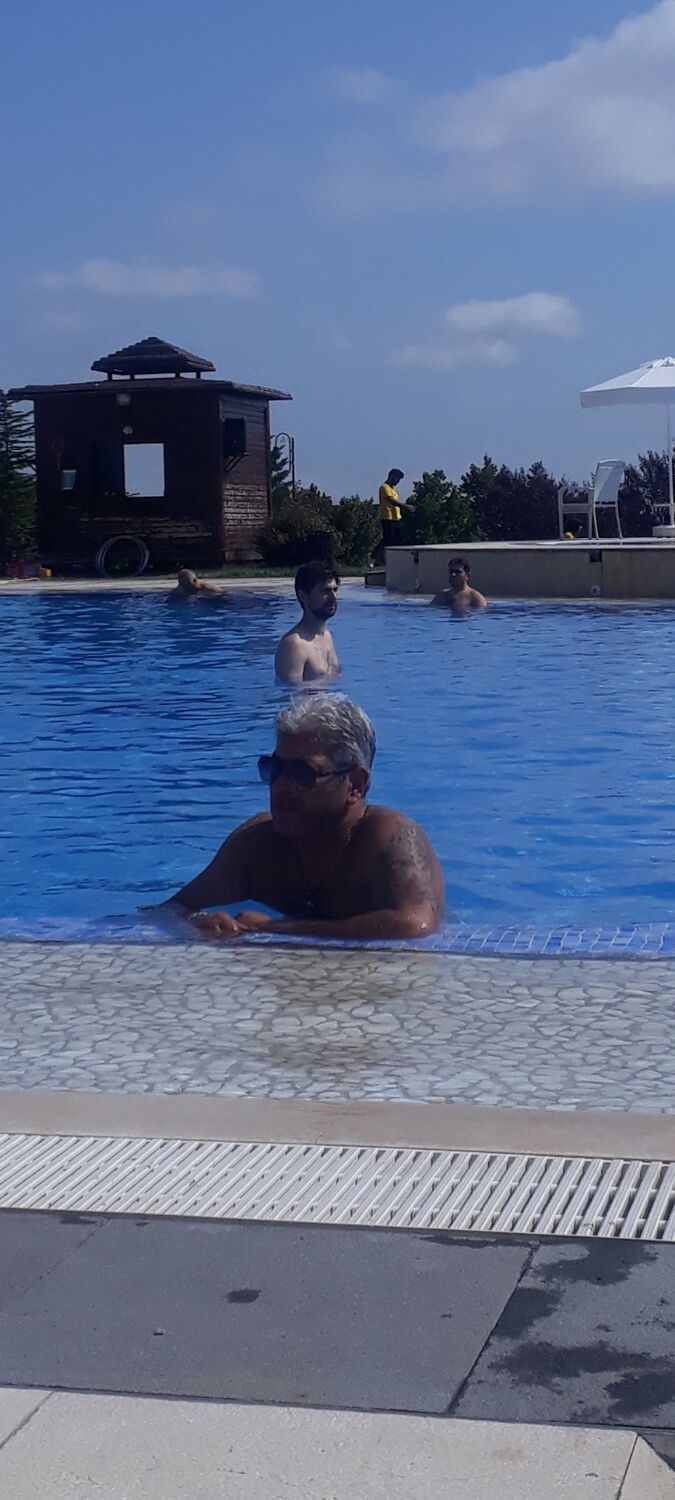  22774522  Farid, 45 ,    